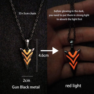 GeckoCustom Luminous Glowing Arrow Pendant Necklace Knight Spear Necklace Glow In The Dark Pike Necklace for Women Men Halloween Gift Arrow Gun Red