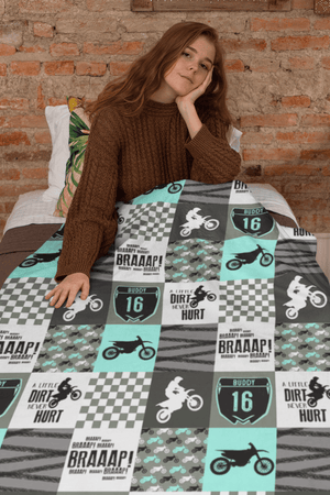 GeckoCustom A Little Dirt Never Hurt Motocross, Braaap Blanket HN590