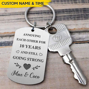 GeckoCustom Annoying Each Other Custom Photo Family Metal Keychain HN590