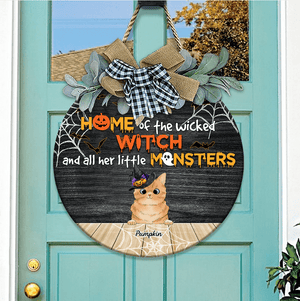 GeckoCustom Home Of The Wicked Witch And All Her Little Wooden Door Sign With Wreath, Cat Lover Gift, Cat Door Hanger HN590 12 Inch