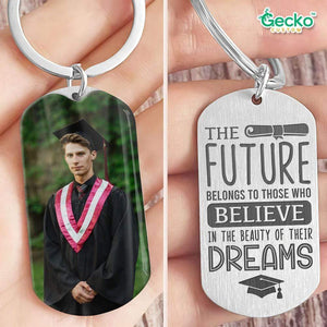 GeckoCustom The Future Belongs To Graduation Metal Keychain HN590 No Gift box / 1.77" x 1.06"